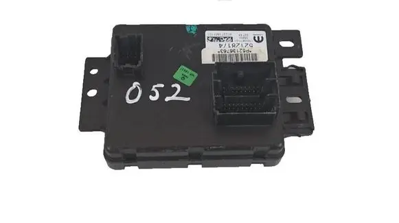Jeep Renegade Central body control module 52128174