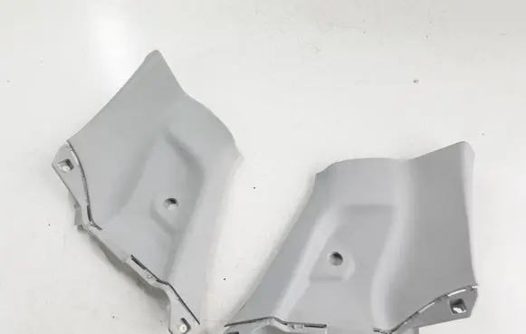 Suzuki Swift III (B) pillar trim (top)