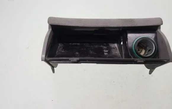 Ashtray (front)