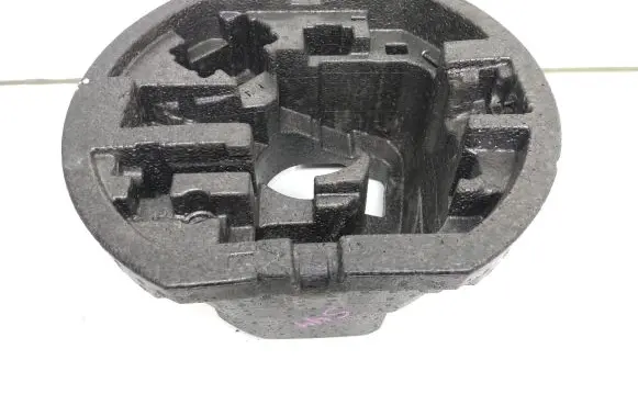Skoda Fabia Mk3 (NJ) Tool box 6v0012115