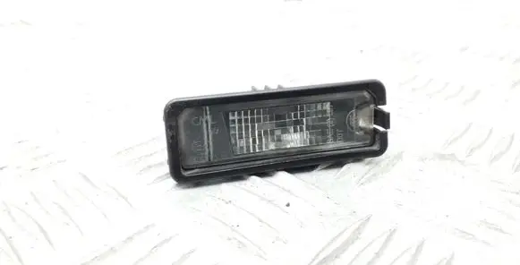 Volkswagen Polo V 6R Number plate light 1K8943021