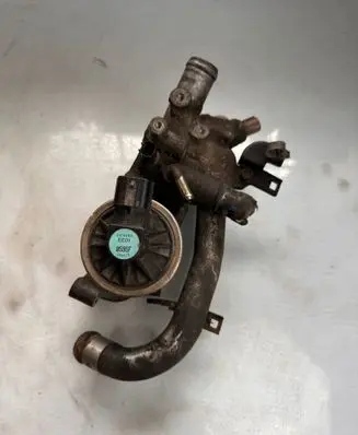 Honda Civic Thermostat housing EE01 0595F 389775