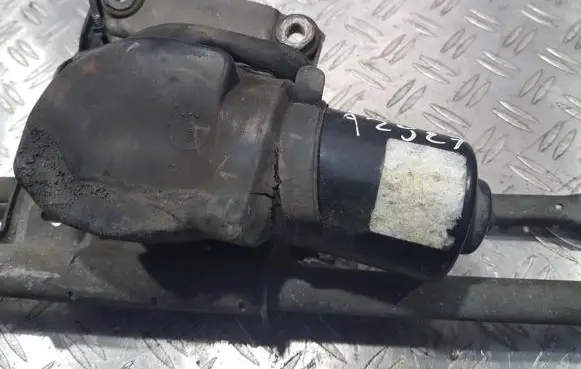 Peugeot 406 Wiper motor