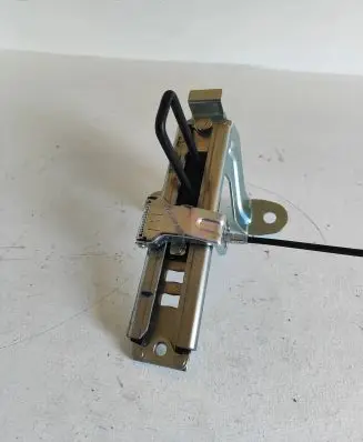 Subaru Outback (BS) Rear seat guide rail 