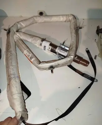 Roof airbag