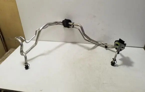 Volvo XC60 Air conditioning (A/C) pipe/hose
