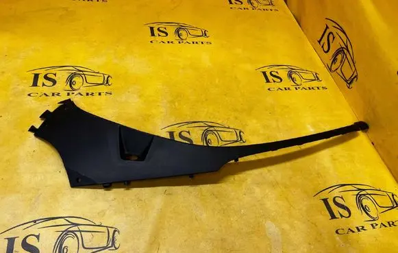 Porsche Macan (95B) Fender end trim 95B807174A