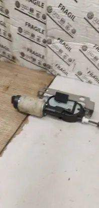 Volkswagen Touareg I Seat adjustment motor 8527600 0R01001
