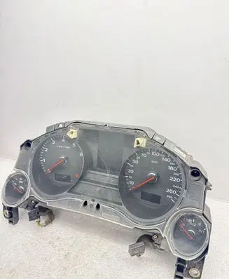 Audi A8 S8 D3 4E Speedometer (instrument cluster) 4E0920900E 110080101007 4E0910900