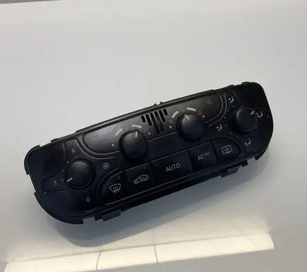 Mercedes-Benz C W203 Climate control unit A2098300085 311881 9140010497