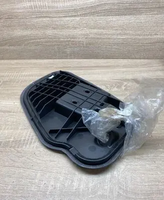 Skoda Octavia Mk3 (5E) Other front door trim element 5E0837915E 5E0837915F
