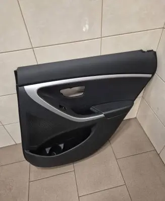 Hyundai i30 Rear door card panel trim 83380A6100