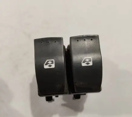 Renault Scenic II - Grand scenic II Electric window control switch 315042B