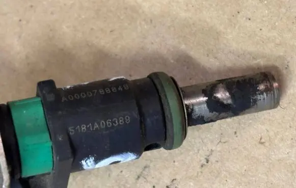 Fuel injector