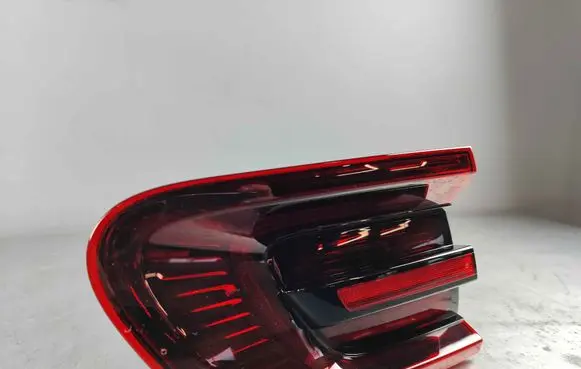 Porsche Macan (95B) Tailgate rear/tail lights 95B945093AB