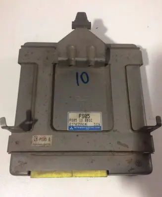 Mazda 626 Engine control unit/module FS0518881C