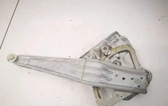 Toyota Avensis T250 Sliding door window regulator with motor 