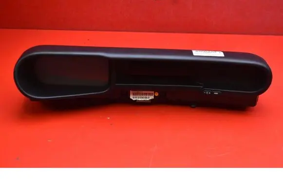 Speedometer (instrument cluster)