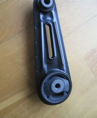 Nissan Qashqai Engine mounting bracket 11360JD00A
