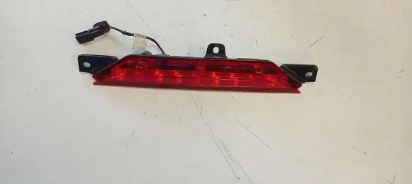 Chrysler Pacifica Third/center stoplight 90069234 88228795AB
