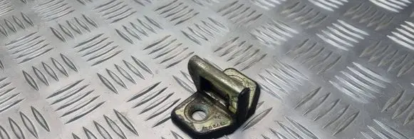 Volvo 850 Rear door lock loop/hook striker 1372931