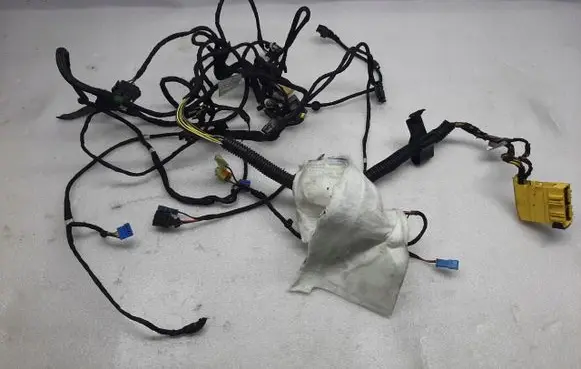 Porsche Panamera (970) EUR ISO radio connector 97062264500