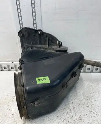 Iveco Daily 3rd gen Air filter box A504225124