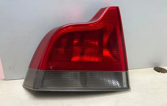 Volvo S60 Rear/tail lights 020200 AF2TP2AS210 THK156