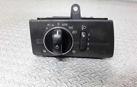 Mercedes-Benz E W211 Light switch 2115450304
