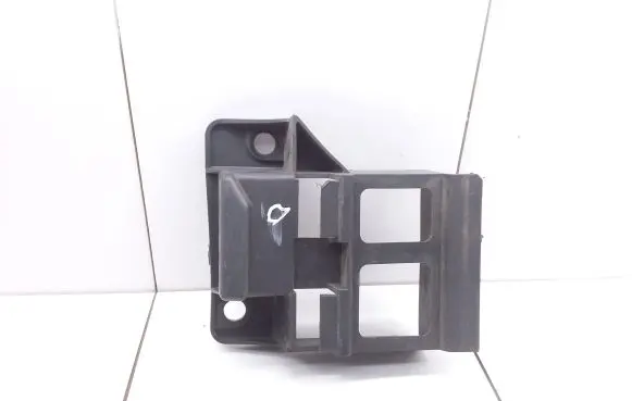 Volkswagen Crafter Front bumper mounting bracket A9068850263 DN14112