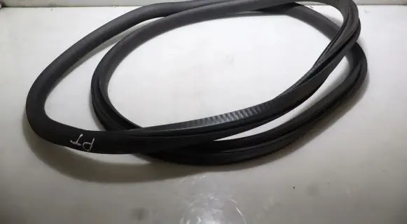 Mercedes-Benz CLA C118 X118 Rubber seal rear door 