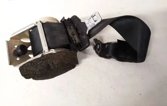 Ford Focus Rear seatbelt 4m51a611b68cc 4m51-a611b68-cc