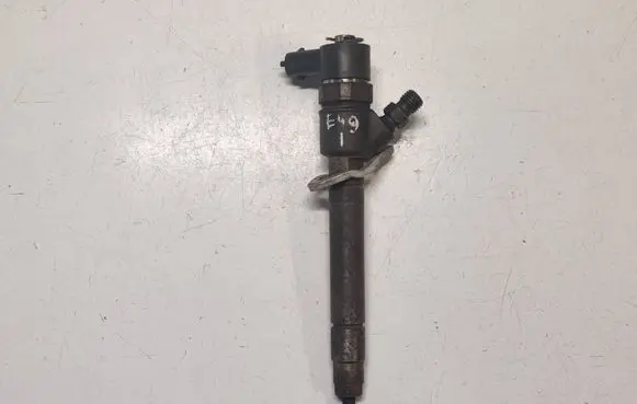 Volvo XC60 Fuel injector 30777526 0445110298