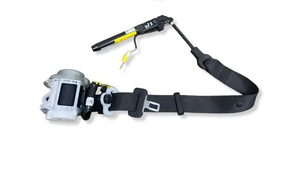 Fiat 500X Front seatbelt 07356315980