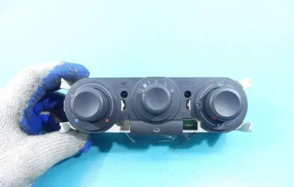 Seat Cordoba (6L) Climate control/heater control trim 6L0819045 IMPRK1062929