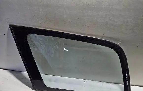 Nissan Sunny Rear side window 43R00033