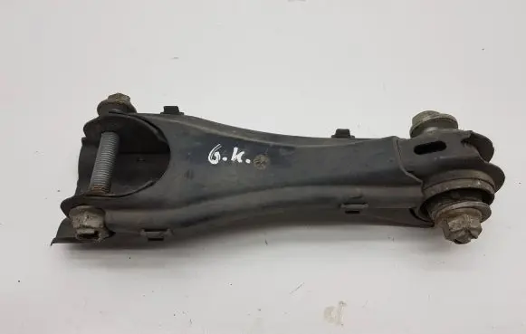 Infiniti Q30 Rear control arm