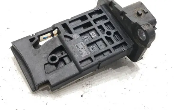 Renault Master III Mass air flow meter 226807131R