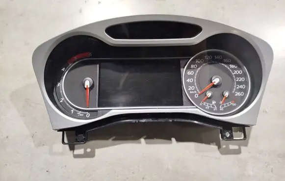 Ford Mondeo MK IV Speedometer (instrument cluster) 8M2T10849VB P8M2F10849VB