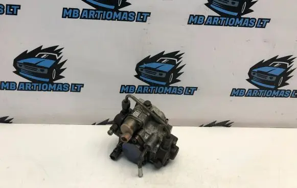 Toyota Avensis T250 Fuel injection high pressure pump 221000R020