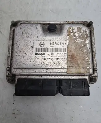Seat Altea Engine control unit/module 045906019M 0281010211