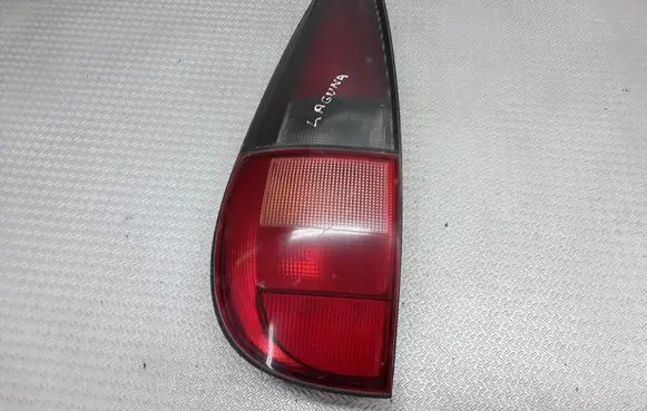 Renault Laguna I Rear/tail lights
