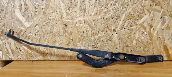 Ford Focus C-MAX Front wiper blade arm 3m5117526ca