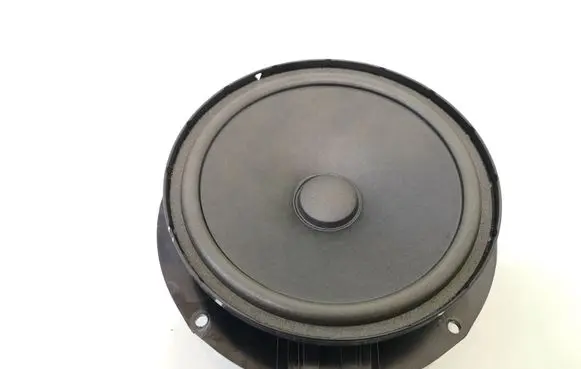 Volkswagen Jetta V Rear door speaker 1K0035454M
