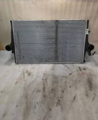 Volvo XC70 Intercooler radiator