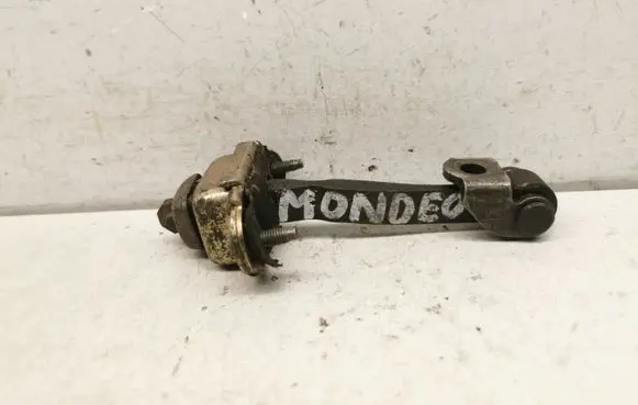 Ford Mondeo Mk III Rear door check strap stopper