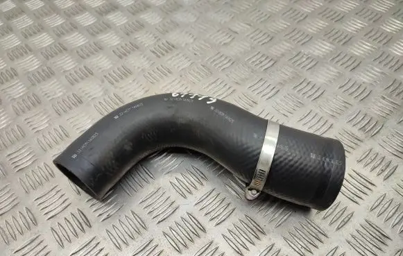Toyota RAV 4 (XA40) Intercooler hose/pipe