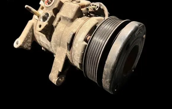 Jeep Grand Cherokee (WK) Air conditioning (A/C) compressor (pump) 4472205610 HFC134 10S17E