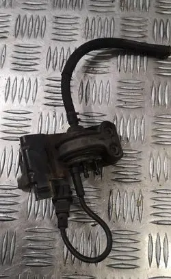 Volvo 850 Vacuum valve 1271890