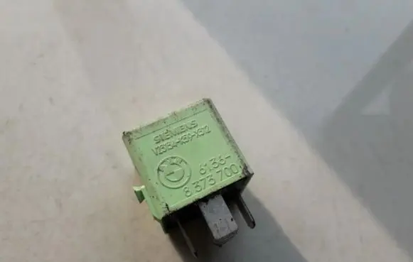BMW 5 E39 Other relay 61368373700 6136-8373700